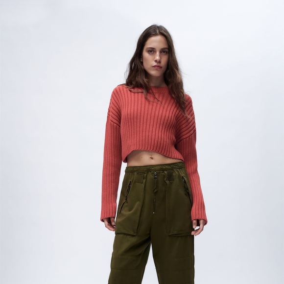 🌟Zara ribbed knit sweater - Picture 2 of 8
